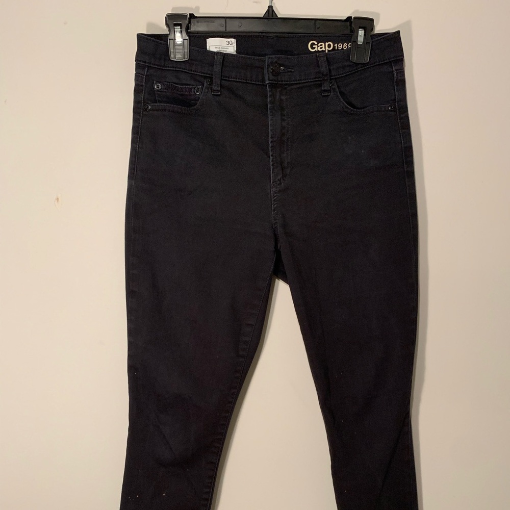 Gap 1969 High-Rise Black Skinny Jeans